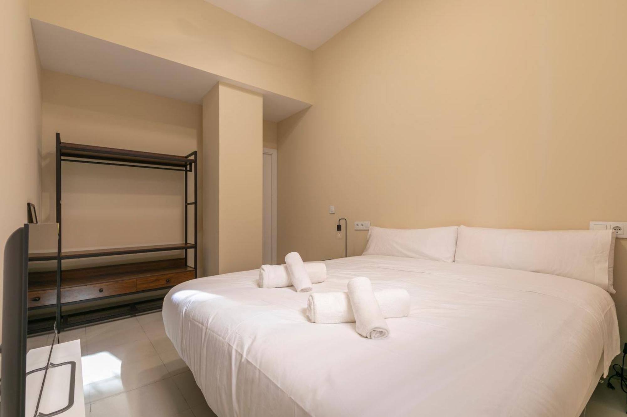 Homeabout Smart Rooms Bravo Murillo - Sin Recepcion Мадрид Екстериор снимка