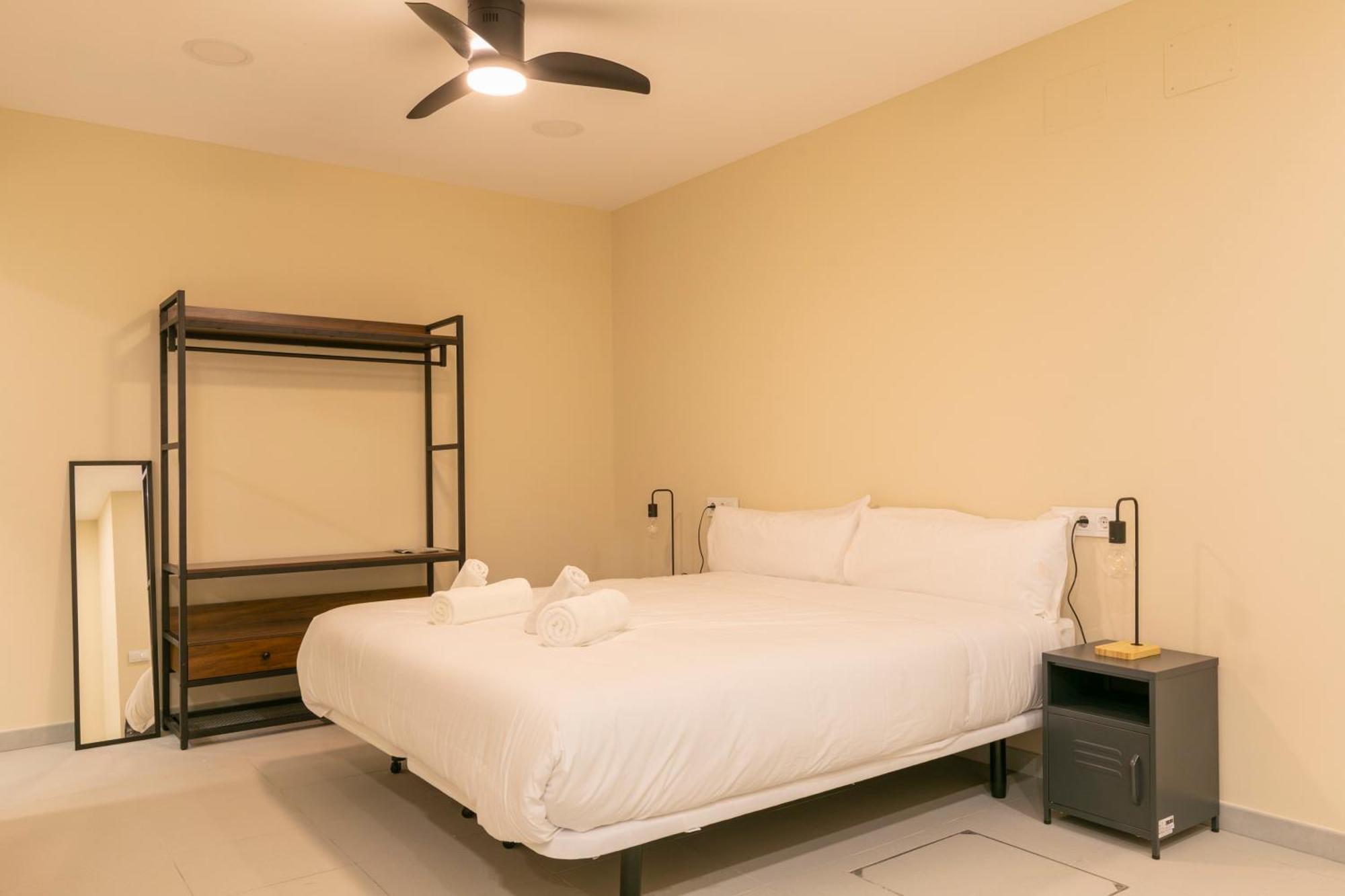 Homeabout Smart Rooms Bravo Murillo - Sin Recepcion Мадрид Екстериор снимка