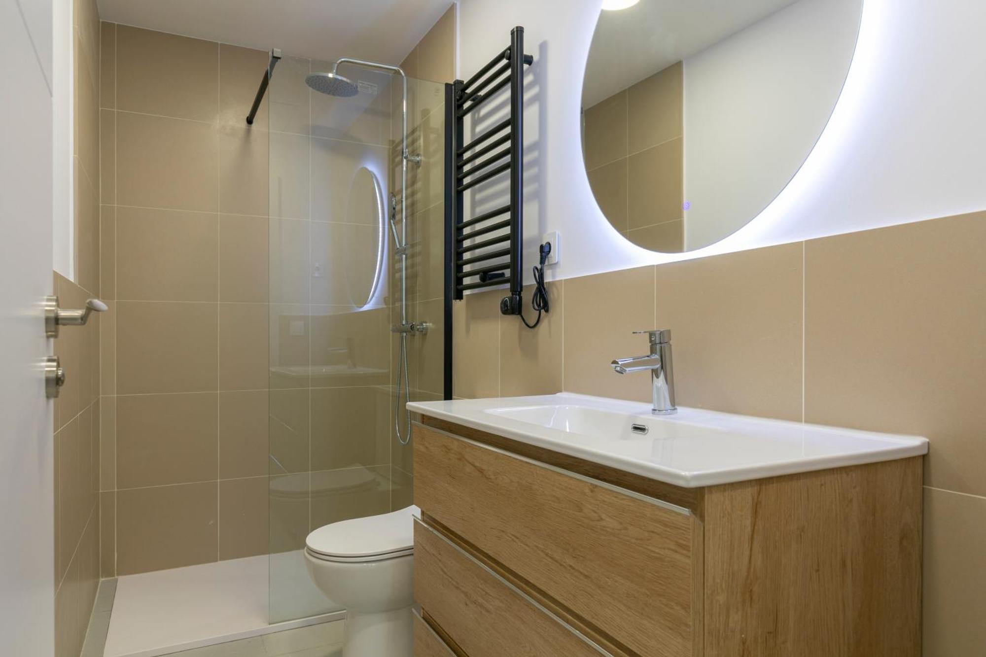 Homeabout Smart Rooms Bravo Murillo - Sin Recepcion Мадрид Екстериор снимка