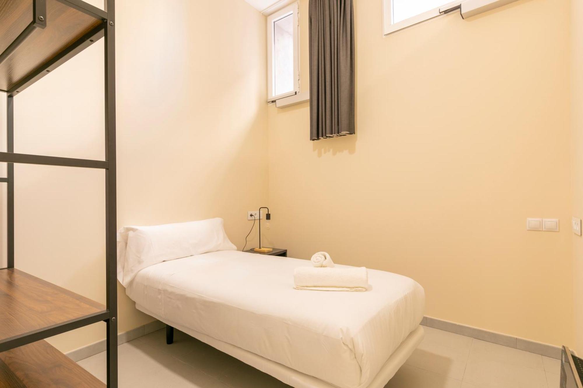 Homeabout Smart Rooms Bravo Murillo - Sin Recepcion Мадрид Екстериор снимка