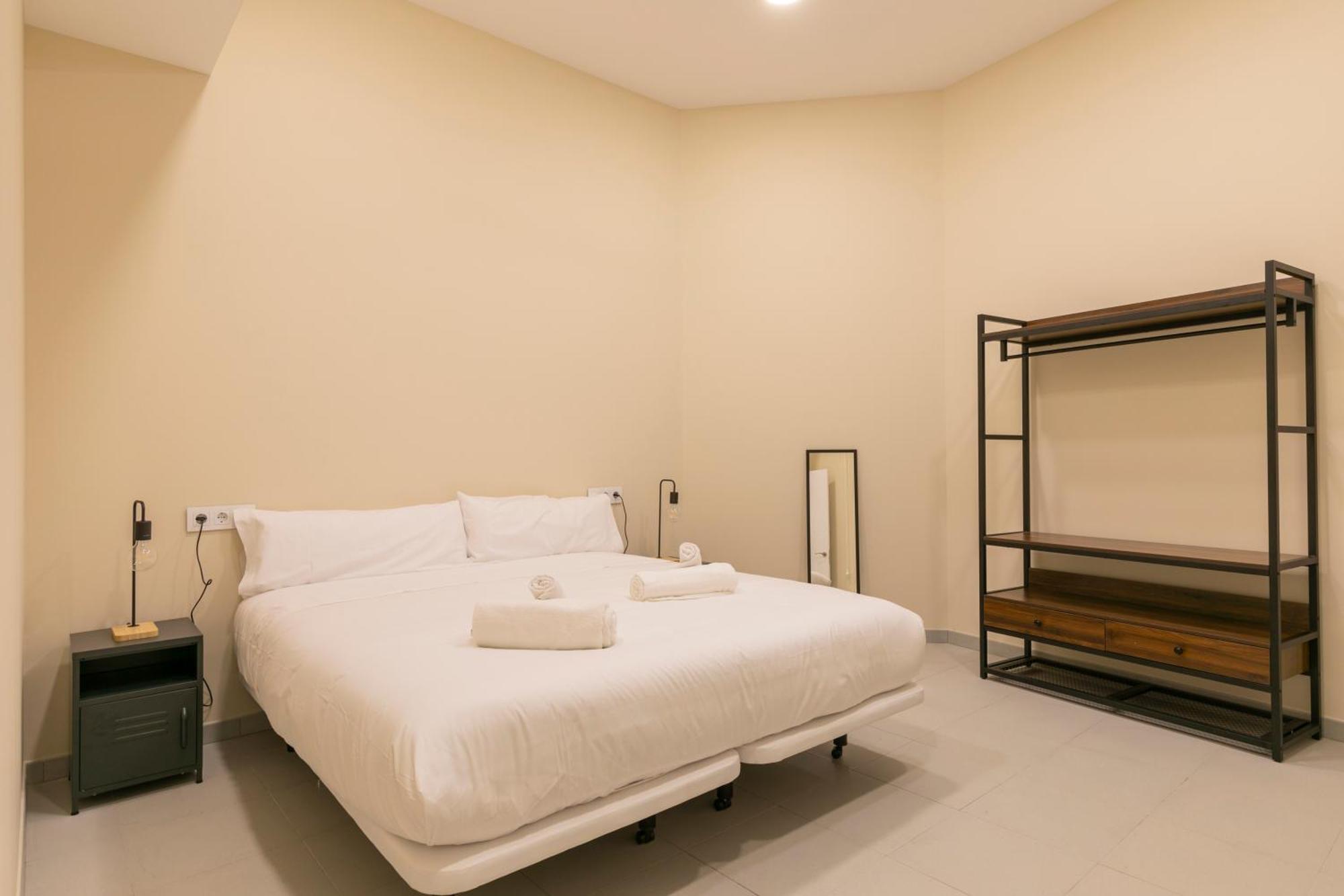 Homeabout Smart Rooms Bravo Murillo - Sin Recepcion Мадрид Екстериор снимка